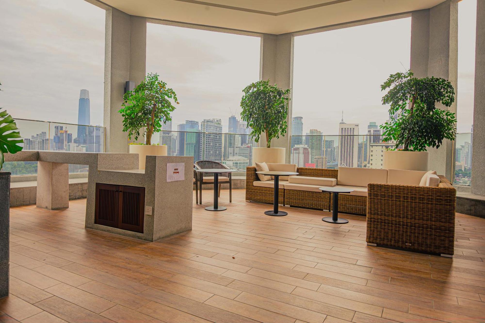 Pangsapuri The Atrium At Jalan Ampang By Okbnb - Beautiful 2bedroom Nearby Klcc Kuala Lumpur